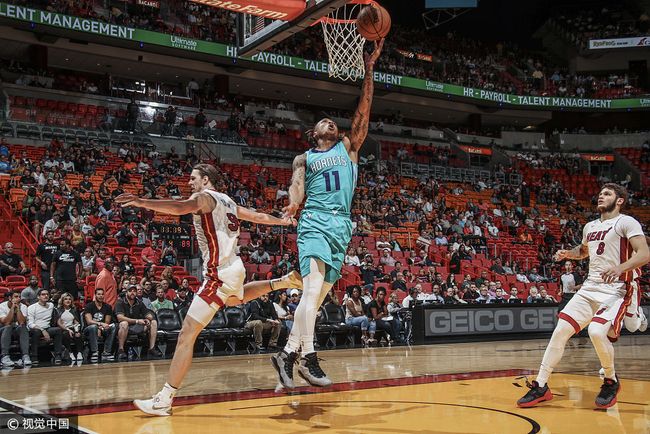 九游体育官网-中超赛程吃紧，夏洛特黄蜂关键时刻扳平良机，气氛紧张，数据趋势出现新变化的简单介绍-九游体育官网